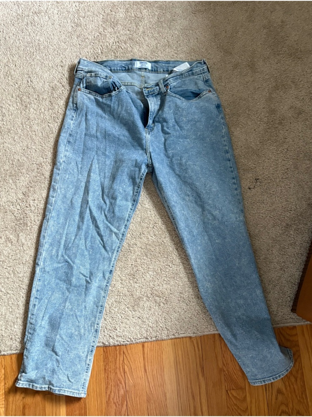 Levi's Light Wash 90s Loose Straight-Leg Women's Jeans